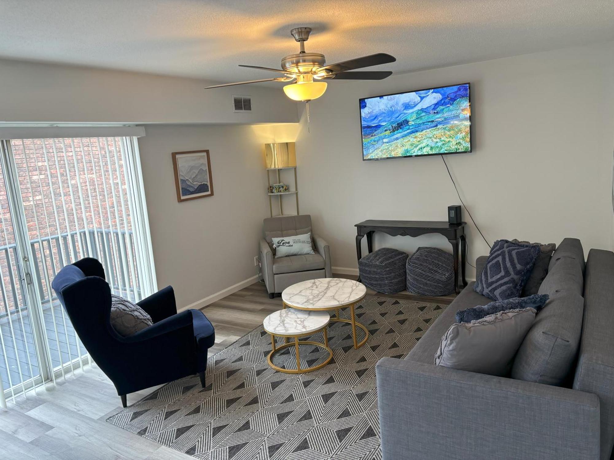Peaceful Park 2 Bedroom Remodeled Family Suite Granite City Exterior foto